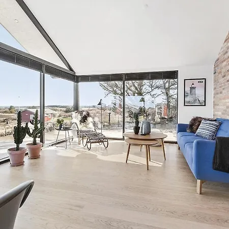 Three-bedroom Holiday In Hjorring * Vester Vidstrup